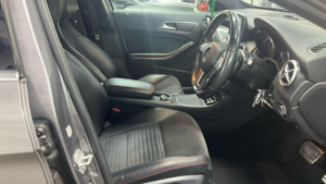 2015 Mercedes-Benz Gla 2.1 Gla220 Cdi Amg Line 7g-Dct 4matic Euro 6 (s/s) 5dr in Grey — image 4