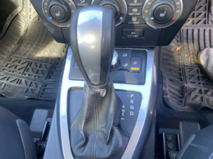 2010 Land Rover Freelander 2 2.2 Sd4 Hse in Grey — image 4