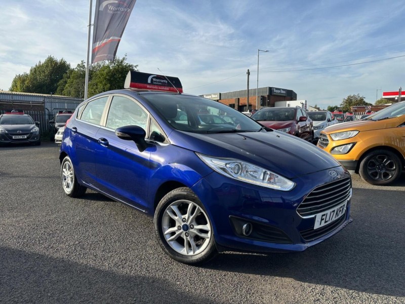 2017 Ford Fiesta 1.25 Zetec Euro 6 5dr in Blue — image 1