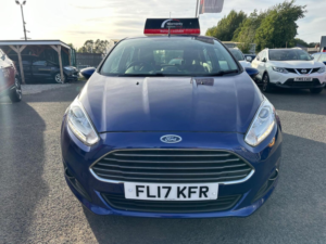 2017 Ford Fiesta 1.25 Zetec Euro 6 5dr in Blue — image 2