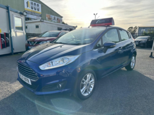 2017 Ford Fiesta 1.25 Zetec Euro 6 5dr in Blue — image 3