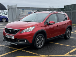 2016 Peugeot 2008 1.2 Puretech Allure SUV 5dr Petrol Manual Euro 6 (82 Ps) in Red — image 4