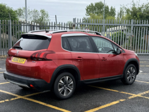 2016 Peugeot 2008 1.2 Puretech Allure SUV 5dr Petrol Manual Euro 6 (82 Ps) in Red — image 6