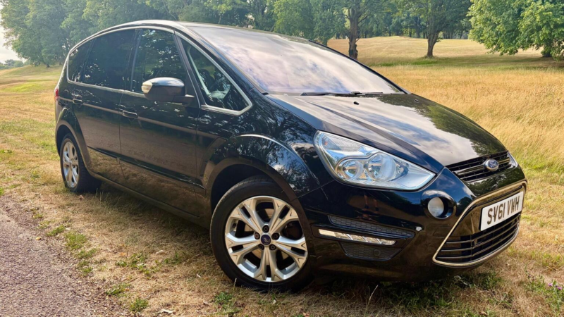 2011 Ford S-Max 1.6t Ecoboost Titanium Euro 5 5dr in Black — image 1