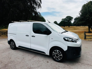 2021 Citroen Dispatch 1.5 Bluehdi 1000 Enterprise M Fwd 2 Euro 6 (s/s) 6dr in White — image 2