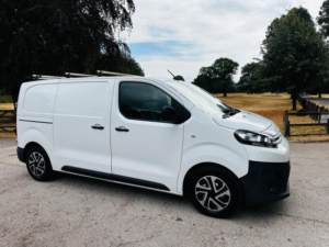 2021 Citroen Dispatch 1.5 Bluehdi 1000 Enterprise M Fwd 2 Euro 6 (s/s) 6dr in White — image 3