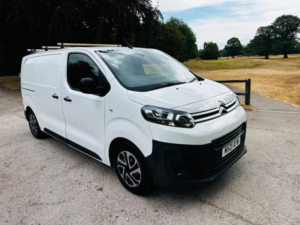 2021 Citroen Dispatch 1.5 Bluehdi 1000 Enterprise M Fwd 2 Euro 6 (s/s) 6dr in White — image 5