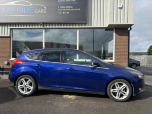 2016 Ford Focus 1.0 T Ecoboost Titanium in Blue — image 2