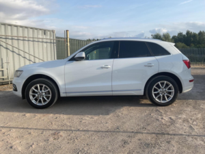 2013 Audi Q5 2.0 Tdi Se S Tronic Quattro Euro 5 (s/s) 5dr in White — image 6