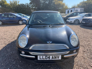 2004 MINI Hatch 1.6 One Euro 3 3dr in Black — image 3