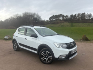 2020 Dacia Sandero Stepway 0.9 Tce Se Twenty Hatchback 5dr Petrol Manual Euro 6 (s/s) (90 Ps) in White — image 3