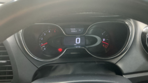 2016 Renault Captur 1.5 Dynamique S Nav Dci 90 in Blue — image 6