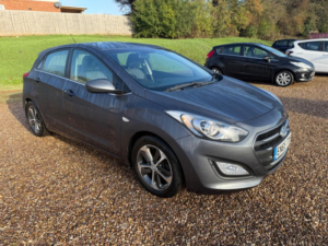 2015 Hyundai I30 1.4 Blue Drive Se Euro 6 (s/s) 5dr in Grey — image 2