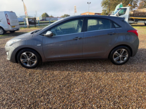 2015 Hyundai I30 1.4 Blue Drive Se Euro 6 (s/s) 5dr in Grey — image 5