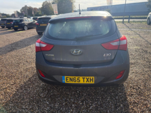 2015 Hyundai I30 1.4 Blue Drive Se Euro 6 (s/s) 5dr in Grey — image 6