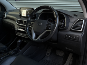 2018 Hyundai Tucson 1.6 T-Gdi Premium in Grey — image 6
