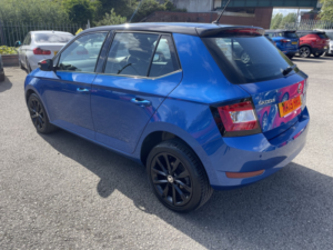 2019 Skoda Fabia 1.0 Tsi Colour Edition in Blue — image 5