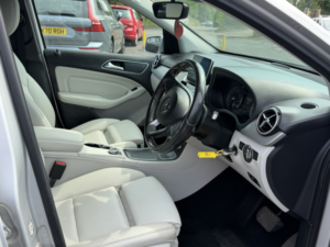 2016 Mercedes-Benz B Class B250e Sport in Silver — image 3