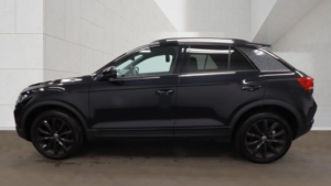 2021 Volkswagen T-Roc 1.5 Tsi Evo Black Edition SUV 5dr Petrol DSG Euro 6 (s/s) (150 Ps) in Black — image 6
