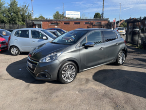 2016 Peugeot 208 1.2 Puretech Allure in Grey — image 3