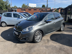 2016 Peugeot 208 1.2 Puretech Allure in Grey — image 5