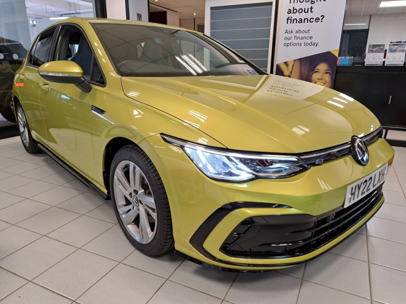 2022 Volkswagen Golf 1.5 Etsi Mhev R-Line Hatchback 5dr Petrol Hybrid DSG Euro 6 (s/s) (150 Ps) in Yellow — image 1