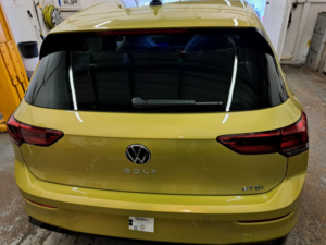 2022 Volkswagen Golf 1.5 Etsi Mhev R-Line Hatchback 5dr Petrol Hybrid DSG Euro 6 (s/s) (150 Ps) in Yellow — image 4