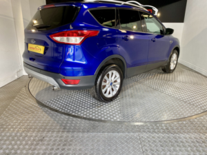 2017 Ford Kuga 2.0 Tdci Titanium in Blue — image 5