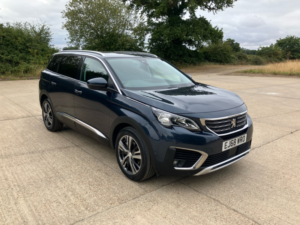2018 Peugeot 5008 1.5 Bluehdi Allure Automatic in Blue — image 2