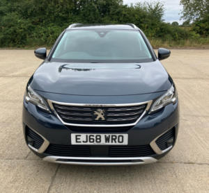 2018 Peugeot 5008 1.5 Bluehdi Allure Automatic in Blue — image 5