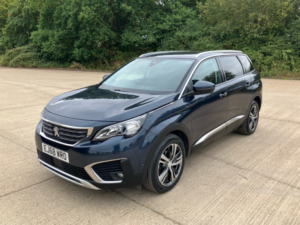 2018 Peugeot 5008 1.5 Bluehdi Allure Automatic in Blue — image 6