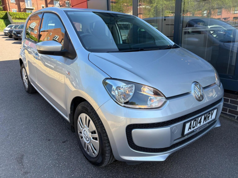 2014 Volkswagen Up! 1.0 Move Up! Euro 5 5dr in Silver — image 1