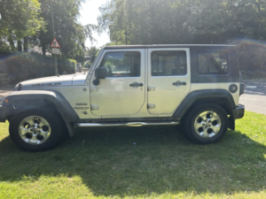 2009 Jeep Wrangler 2.8 Crd Sport Unlimited in Silver — image 5