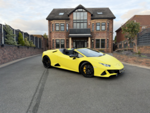 2024 Lamborghini Huracan 5.2 V10 Lp 640-4 Evo in Black — image 5