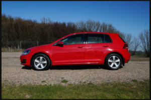 2016 Volkswagen Golf 1.4 Tsi Bluemotion Tech Match Edition in Red — image 2