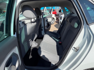 2015 Volkswagen Polo 1.2 Tsi Bluemotion Tech Se Design Euro 6 (s/s) 5dr in White — image 5