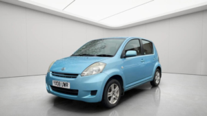 2008 Daihatsu Sirion 1.3 Se 5dr in Blue — image 3