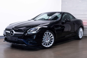 2017 Mercedes-Benz Slc 2.0 Slc200 Amg Line G-Tronic Euro 6 (s/s) 2dr in Black — image 5