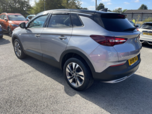 2019 Vauxhall Grandland X 1.2 Turbo Sport Nav in Grey — image 3