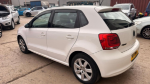 2011 Volkswagen Polo 1.2 Se Euro 5 5dr in White — image 6