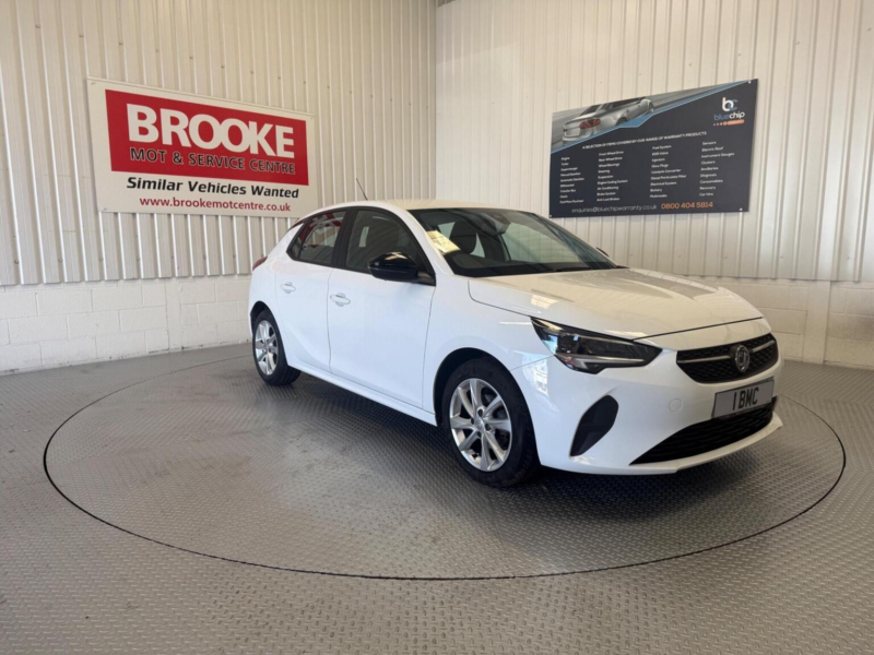 2020 Vauxhall Corsa 1.2 Se Premium Euro 6 5dr in White — image 1