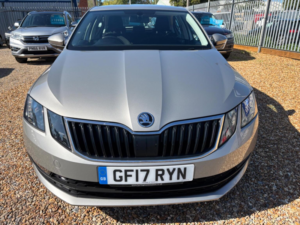 2017 Skoda Octavia 1.4 Tsi Se Euro 6 (s/s) 5dr in Beige — image 5
