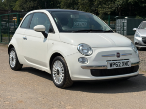 2013 Fiat 500 1.2 Lounge Hatchback 3dr Petrol Manual Euro 4 (69 Bhp) in White — image 3