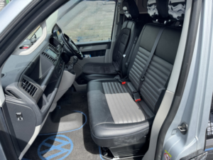 2019 Volkswagen Transporter 2.0 Tdi T28 Highline in Silver — image 5