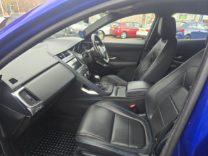 2018 Jaguar E-Pace 2.0 D150 R-Dynamic S in Blue — image 5