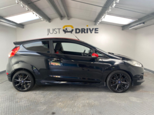 2016 Ford Fiesta 1.0t Ecoboost Zetec S Hatchback 3dr Petrol Manual Euro 6 (s/s) (140 Ps) in Black — image 4