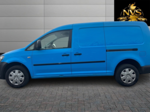 2011 Volkswagen Caddy Maxi 1.6 Tdi C20 Maxi in Blue — image 4