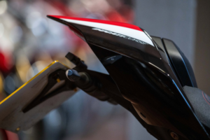 2025 Ducati Panigale V2 Final Edition *low Mileage - Stunning* in Multicolour — image 5