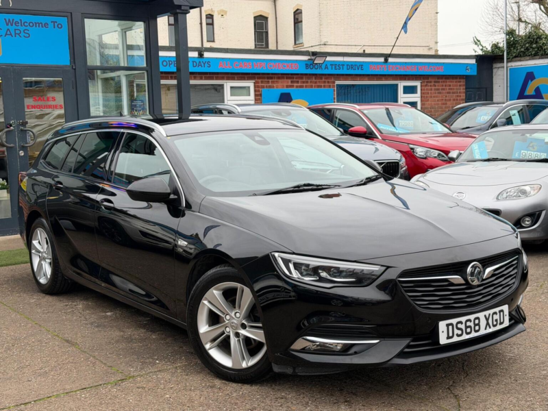 2018 Vauxhall Insignia 1.6 Turbo D Ecotec Blueinjection Elite Nav Sports Tourer Euro 6 (s/s) 5dr in Black — image 1