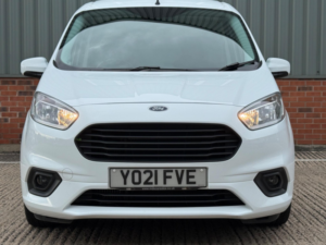 2021 Ford Transit Courier 1.0 Ecoboost Limited L1 Euro 6 5dr in White — image 3